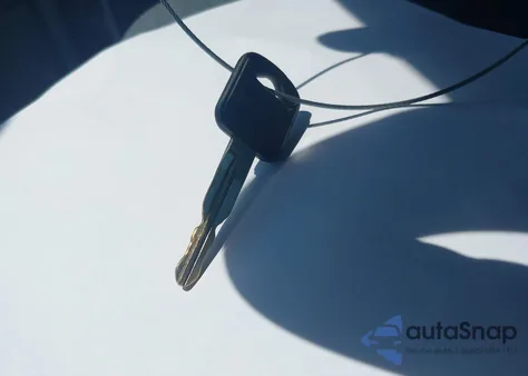 2004 Ford E-350 Super Duty из США, поврежденный, VIN 1FTSE34L14HB39643